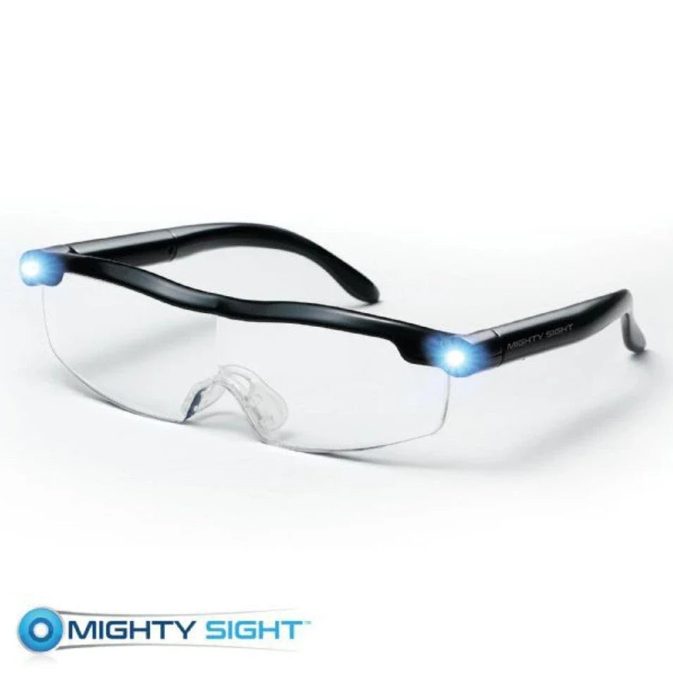 USB-powered reading glasses with transparent frame and integrated LED lighting for improved visibility and reduced eye strain
