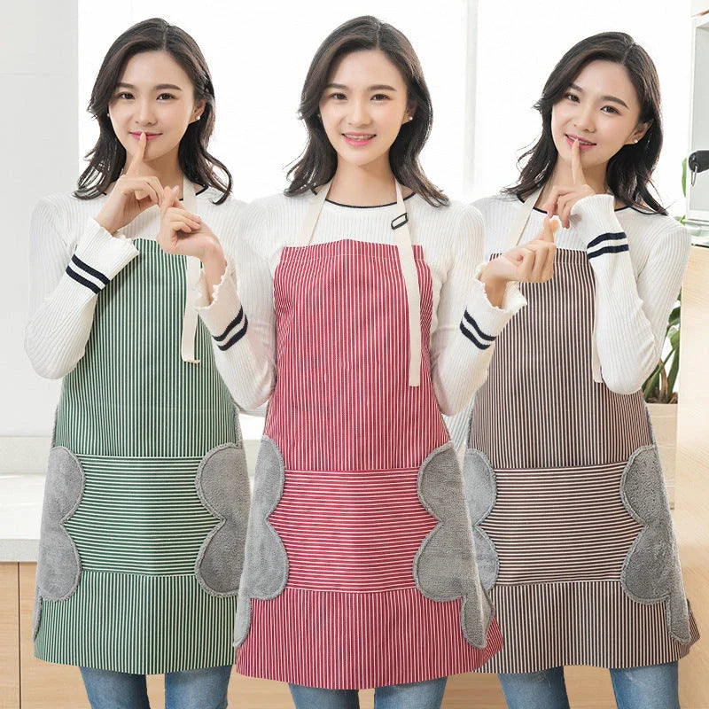 GiftHome UK Stylish Water-Resistant Apron with Adjustable Strap and Pockets