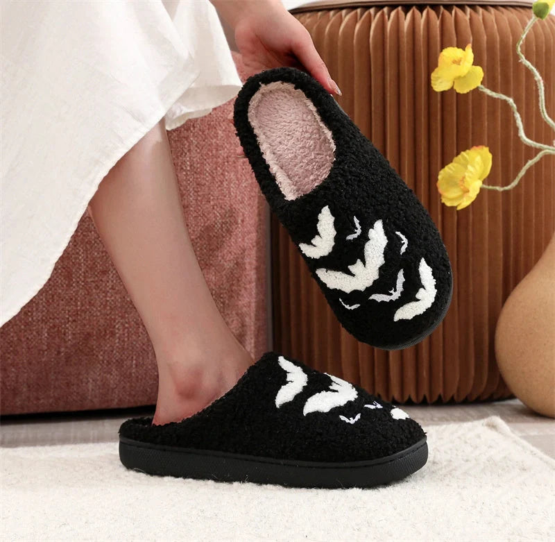 Cosy Bat Slippers for Halloween - Soft Plush Unisex House Shoes in black and white
