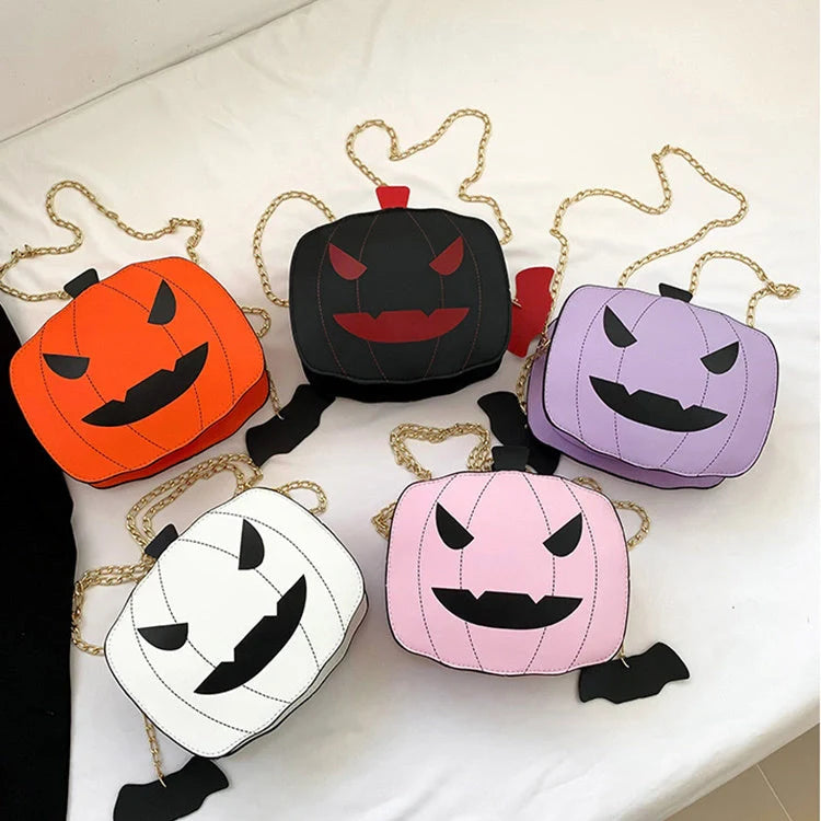 Enchanting Halloween pumpkin-themed shoulder bag in various colours, featuring an adjustable chain strap and trendy urban style