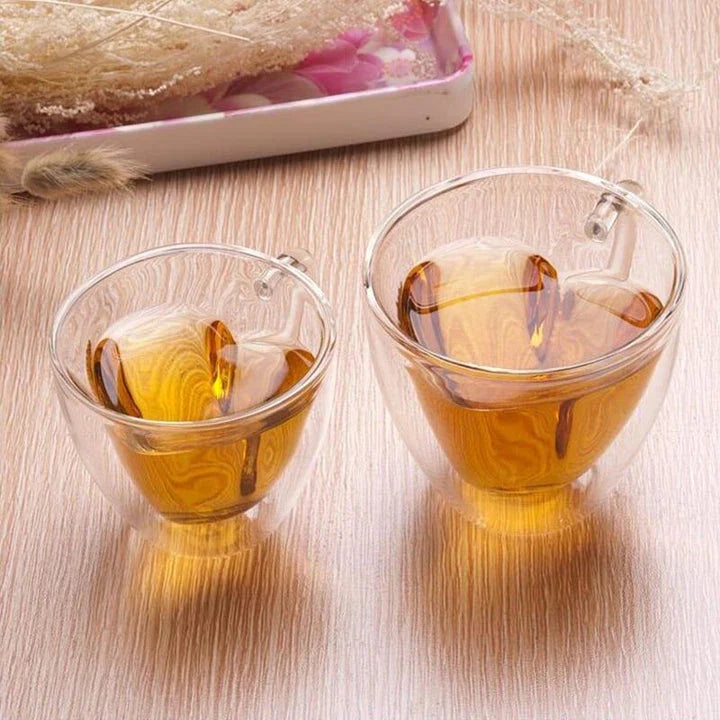 Heart-shaped glass coffee cup made of premium silica glass with a 240ml capacity and heat-resistant design