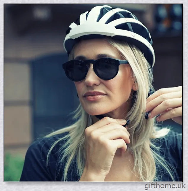 Foldable Bike Helmet with Compact Design, Impact-Resistant Materials, and Adjustable Fit for UK Cyclists