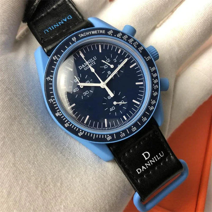 Sophisticated multi-function quartz watch with stylish textile strap, featuring a classic round dial and stainless steel clasp