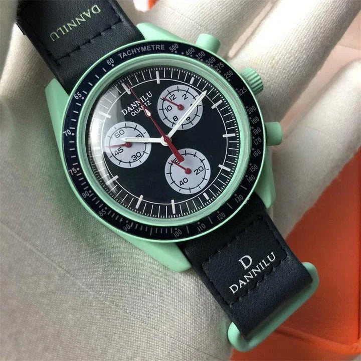 Sophisticated multi-function quartz watch with stylish textile strap, featuring a classic round dial and stainless steel clasp