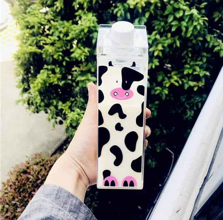 Colourful cartoon animal patterned water bottle made of durable ABS material
