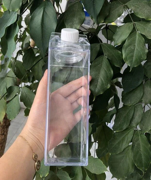 Colourful cartoon animal patterned water bottle made of durable ABS material