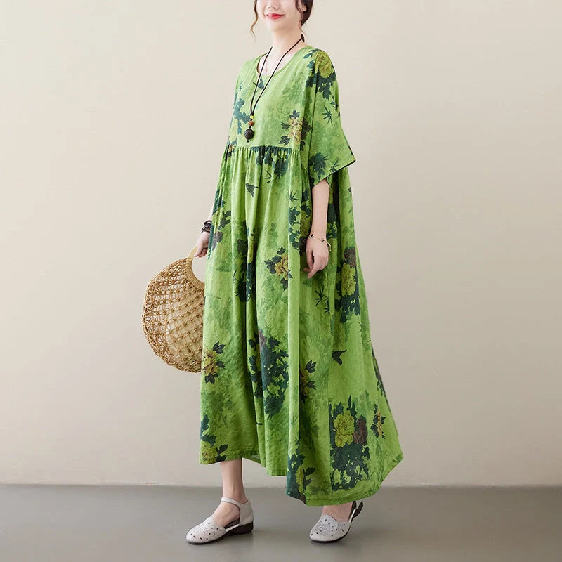 Stylish Renaissance-inspired pullover dress with round neckline and medium-length swing skirt, made from premium cotton blend fabrics