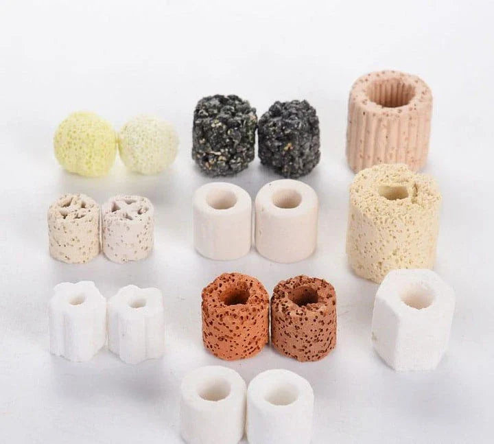 Premium ceramic stones in various colours and sizes, designed to elevate the aesthetics of aquariums and terrariums