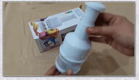 The Onion Chopper - a versatile and efficient kitchen tool for chopping vegetables, herbs, and more with ease