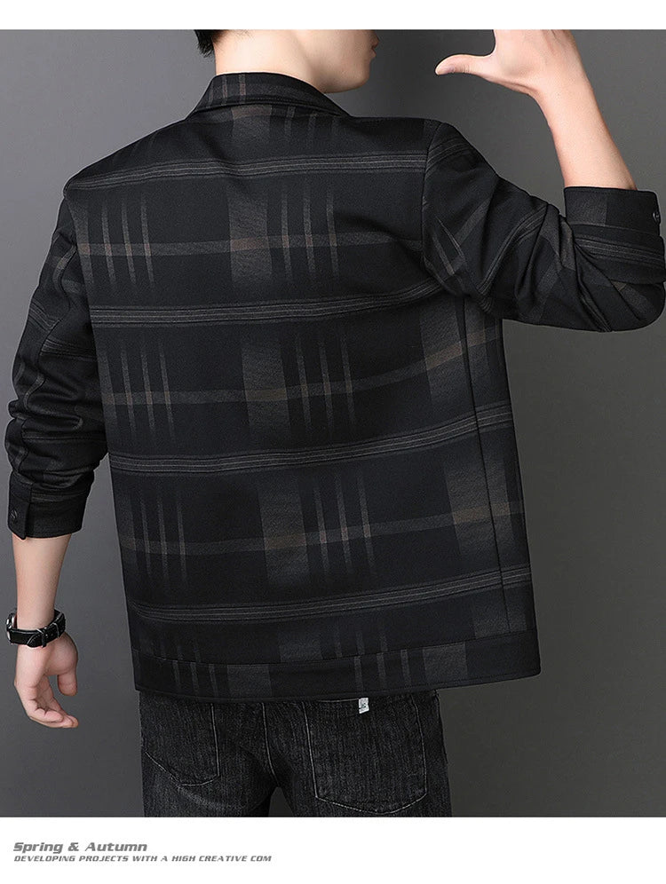 A stylish men's turn-down collar coat in a classic plaid design, perfect for autumn and winter wear.