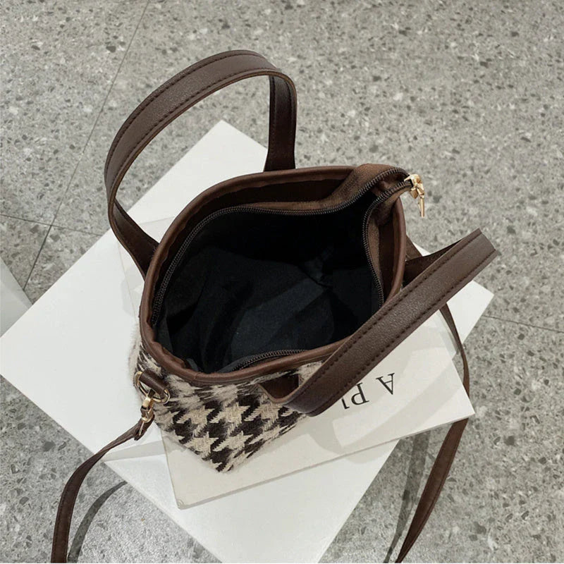 Stylish houndstooth shoulder bags in various colors, including black, coffee, and brown, with and without pendants, featuring a portable and versatile design for everyday use.