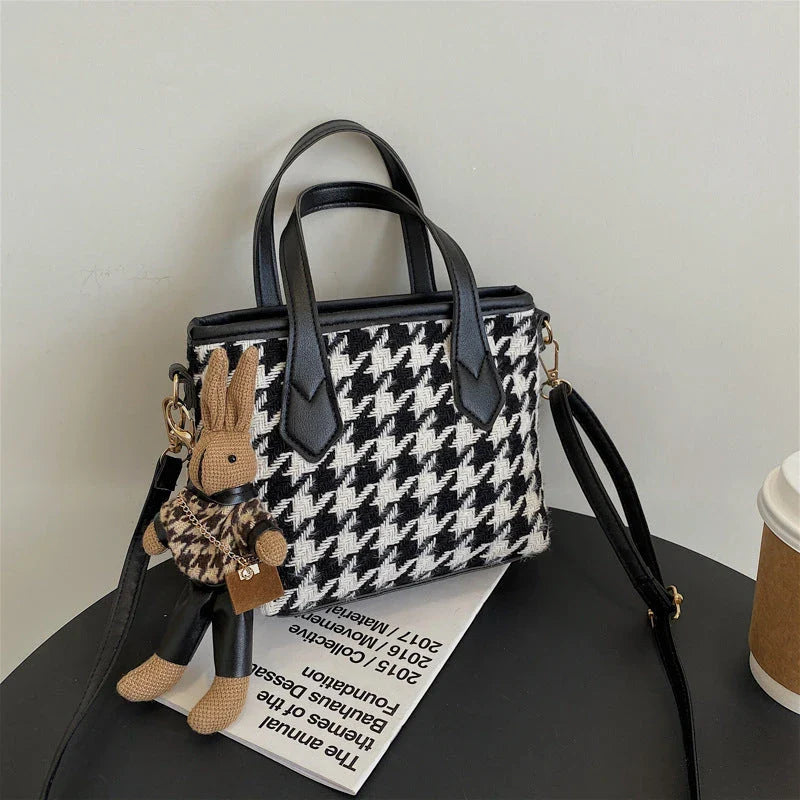 Stylish houndstooth shoulder bags in various colors, including black, coffee, and brown, with and without pendants, featuring a portable and versatile design for everyday use.