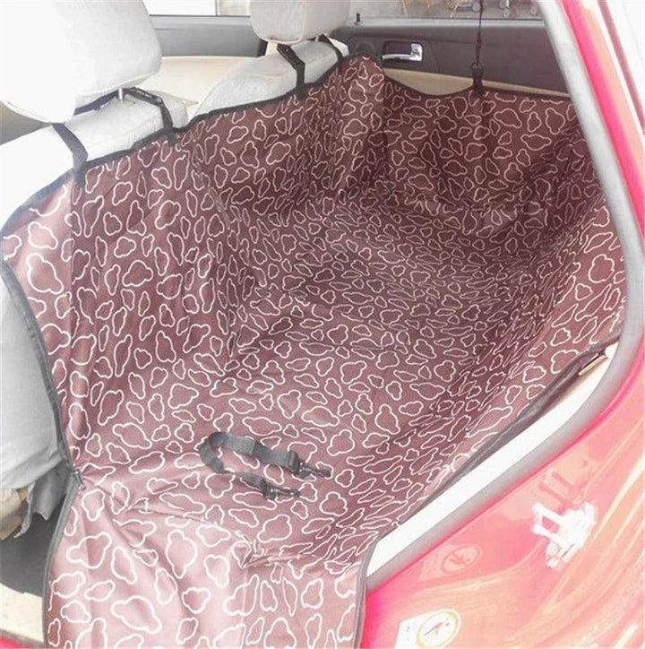 Large, waterproof, multifunctional car bag with adjustable straps and numerous compartments for storage
