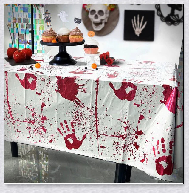 Tablefear Halloween Horror Party Tablecloth with spooky bat and pumpkin design