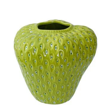 Creative Design Strawberry Ceramic Vase - Unique Floral Display for Home Decor