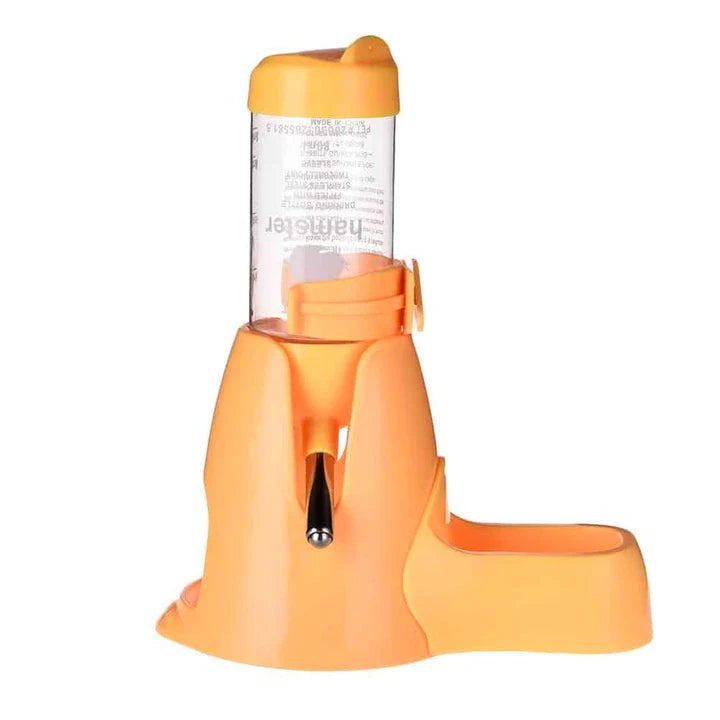 An orange hamster watering device with a capacity of 585 ml, designed for reliable and long-lasting hydration of small pets.