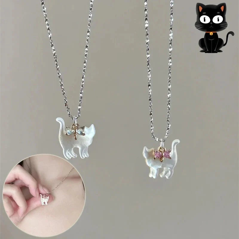 Alluring cat-themed rhinestone necklace with delicate chain and sparkling details, a stylish accessory for UK women