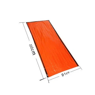 Premium first-aid thermal sleeping mat made of reflective PE film for superior insulation and warmth in emergencies