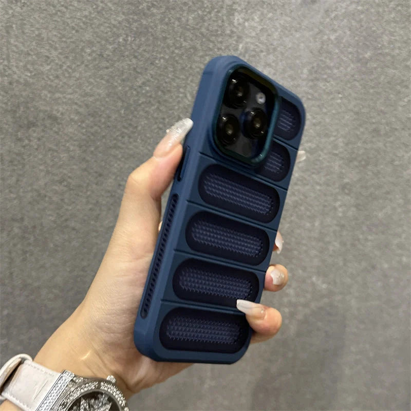 Breathable heat dissipation mesh case for ApplePhone with matte cooling metal lens ring