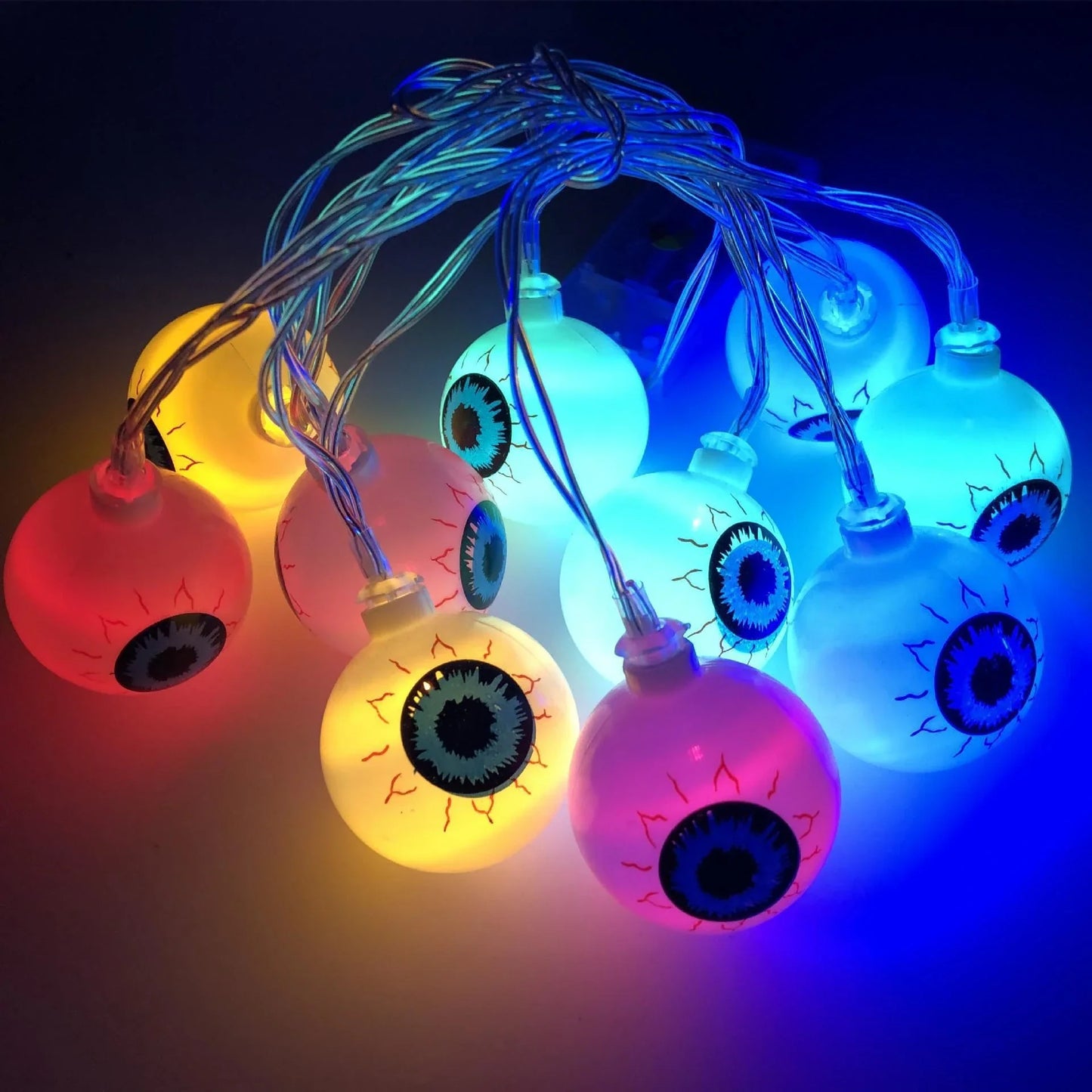 Spooktacular Halloween Eyeball String Lights with Customisable Lighting Modes and Versatile Placement Options