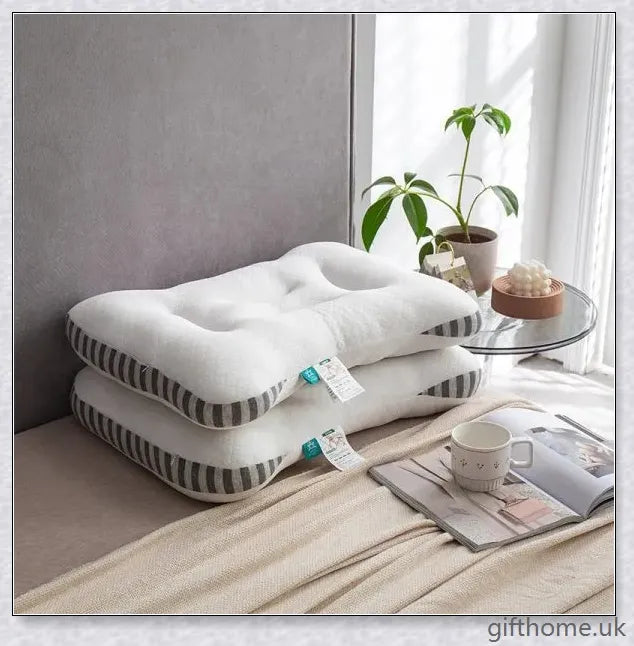 Antibacterial and anti-mite soybean fibre pillow with plush, supportive filling and durable polyester cover