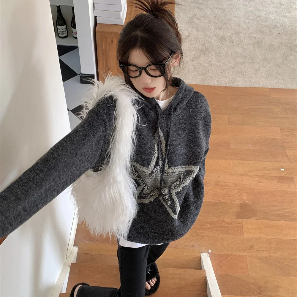 Autumn and winter American vintage five-pointed star design sweater in dark grey colour