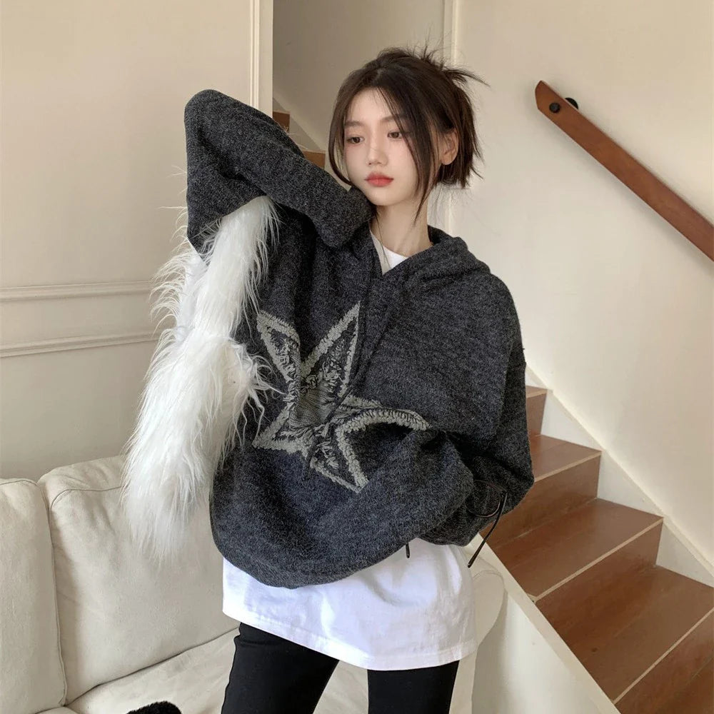 Autumn and winter American vintage five-pointed star design sweater in dark grey colour
