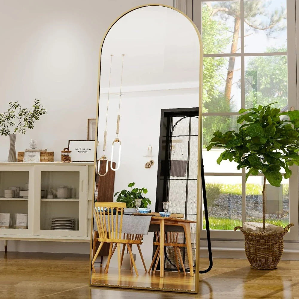 Elegant arched full-length gold mirror with high-definition aluminum frame, providing a clear and accurate reflection for daily use.