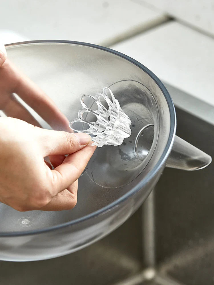 Multifunctional drain bowl in various colours, perfect for washing, draining, and organising kitchen items