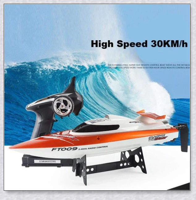 RC Speed Turbo Racing Boat - Sleek, high-performance remote control boat with aerodynamic design and powerful propulsion for exhilarating water adventures.