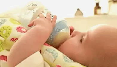 Nursing Cushion - Baby Feeding Pillow: Supportive, comfortable, and hands-free for modern mums