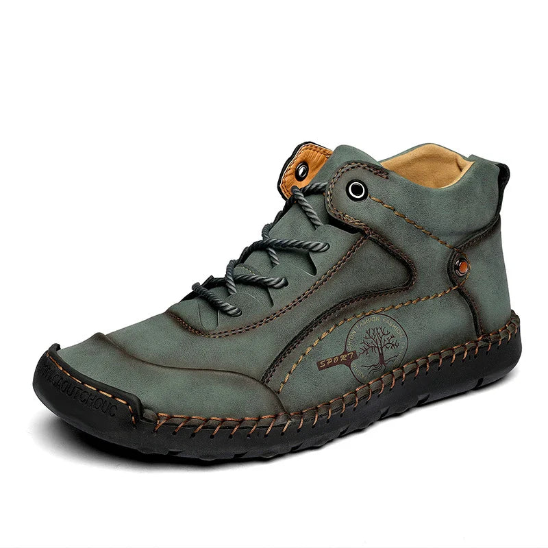 Vintage Leather Martin Boots for Men in various colours with a sleek, retro-inspired design