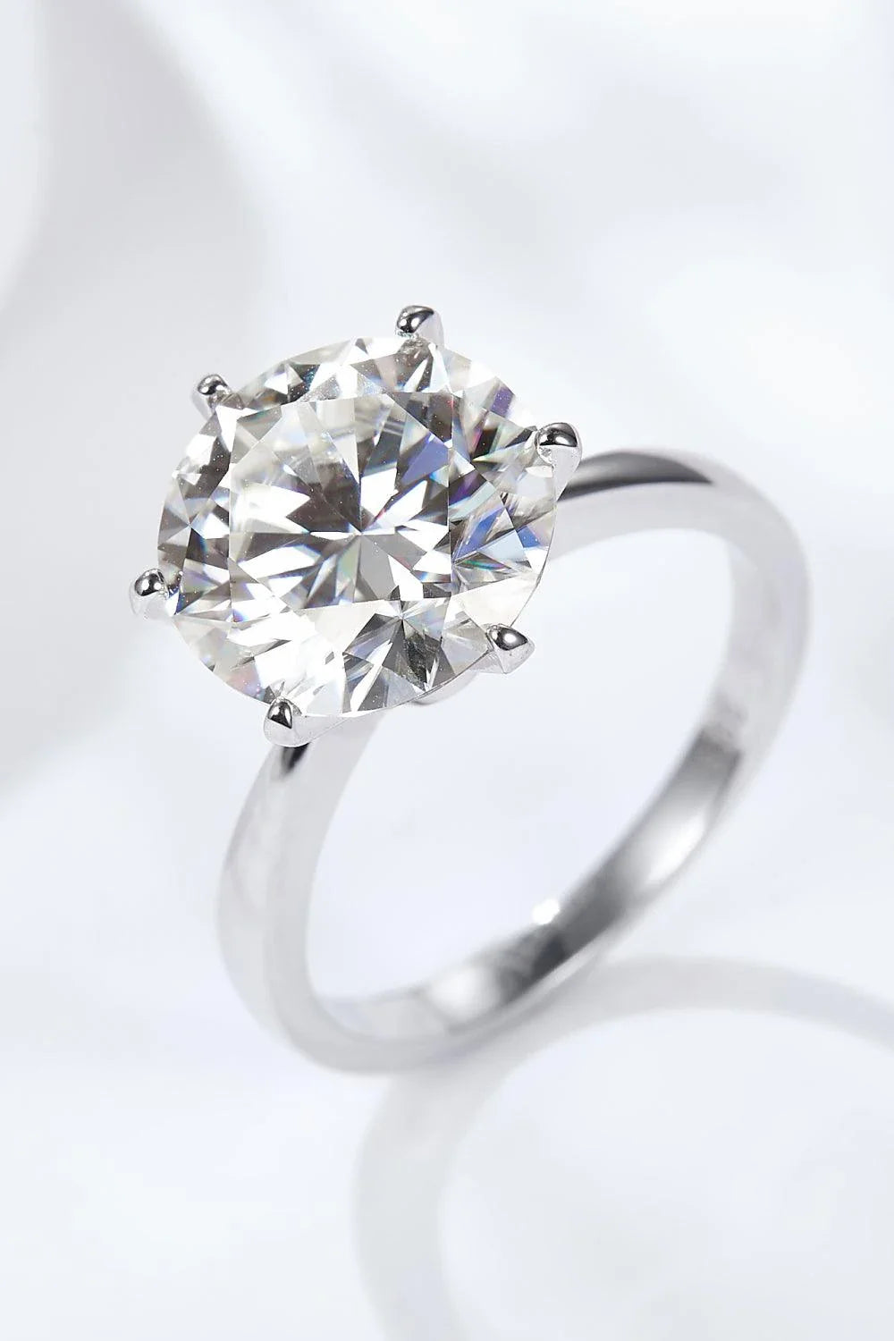 Platinum-Plated 5 Carat Moissanite Solitaire Ring with a mesmerising centre stone and sophisticated design