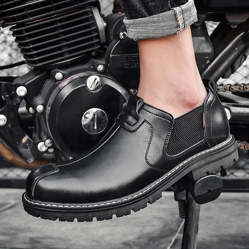 Men's outdoor leisure boots in classic British style, made from premium cowhide leather with a thick sole and middle heel