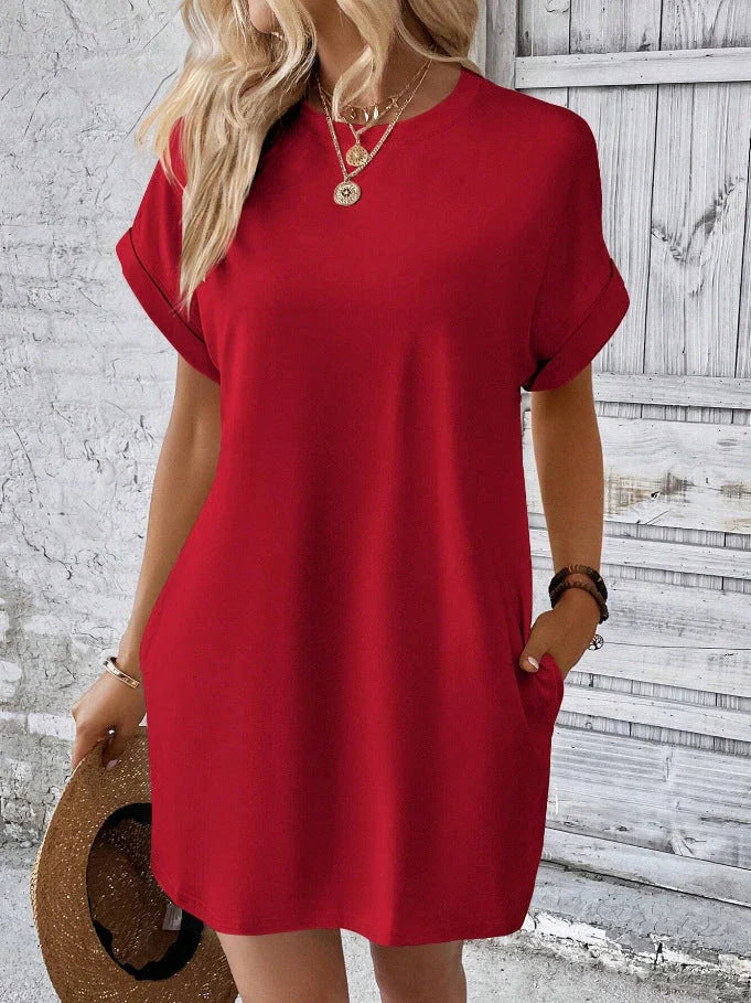 Trendha Loose Short Sleeve Dress with Pockets - Casual Solid Colour Round Neck Straight Dress for Women