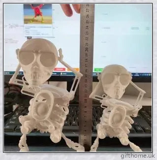 3D Model Mini Skull Printing Customised Funny Style Lucky Toy, a desk accessory with mesmerising 3D gravity-defying movements