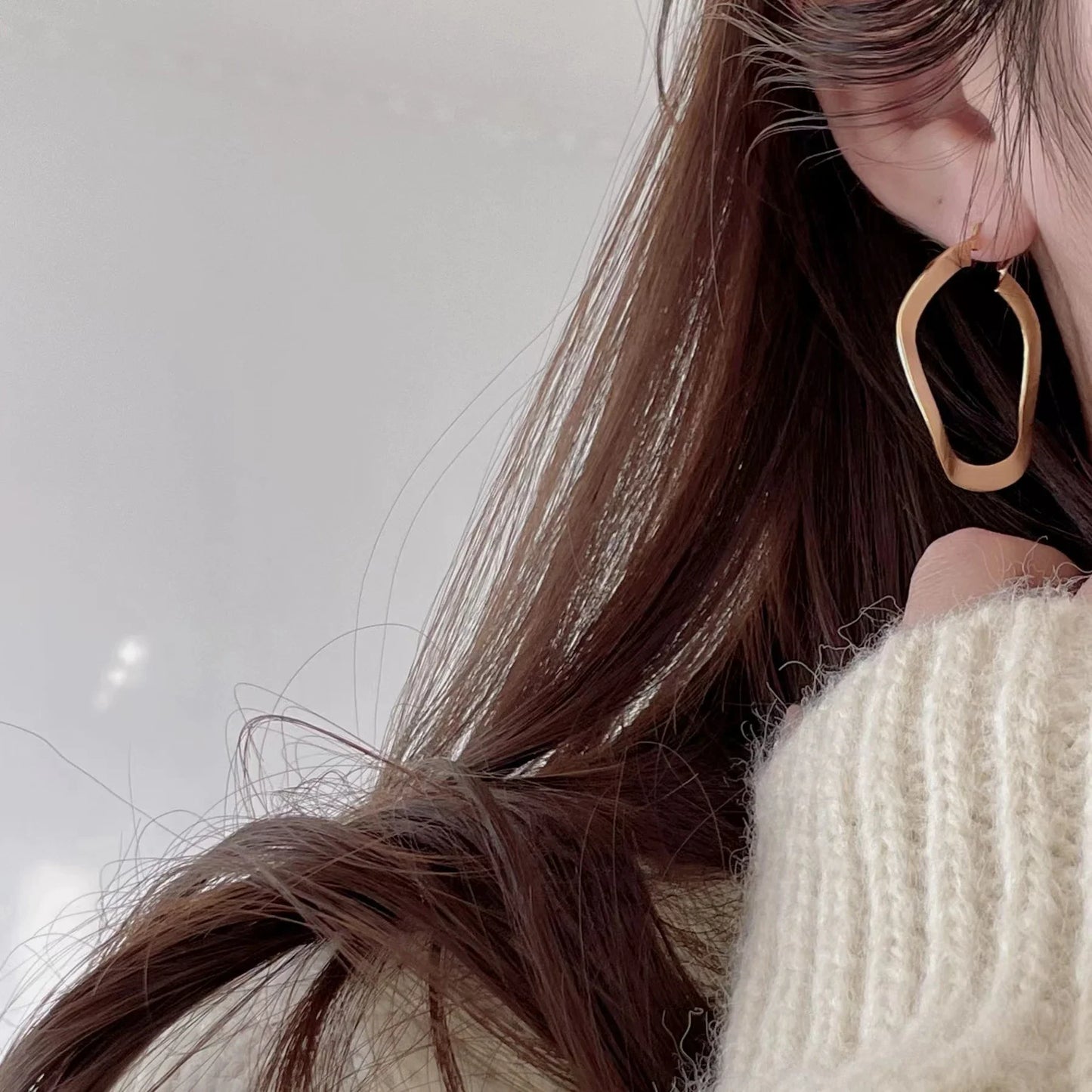 Premium Korean-inspired sterling silver stud earrings with a large circle design