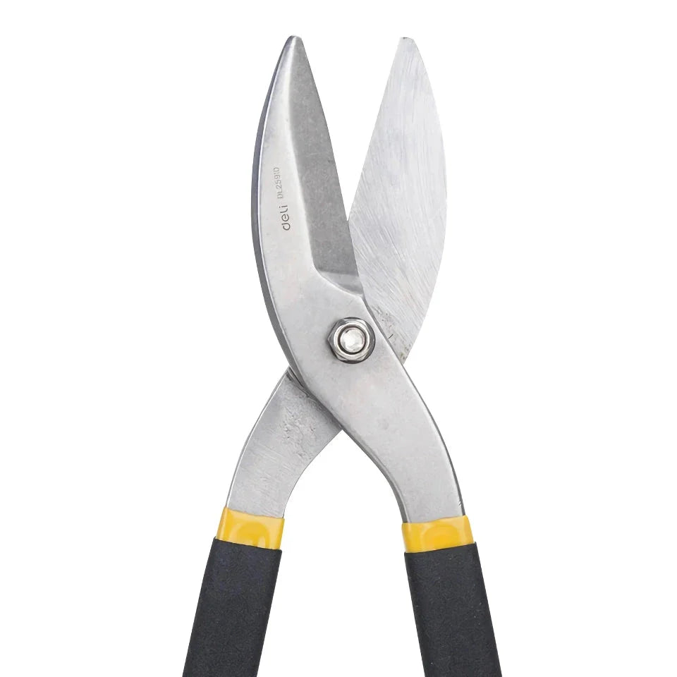 Trendha's multi-functional metal cutting shears with a premium carbon steel blade for precise and efficient metalworking in the UK
