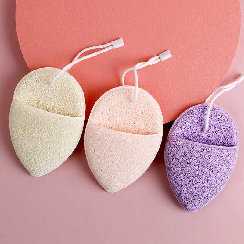 Trendha Natural Exfoliating Face Wash Puff - Soft, skin-friendly sponge material for a deep, refreshing clean