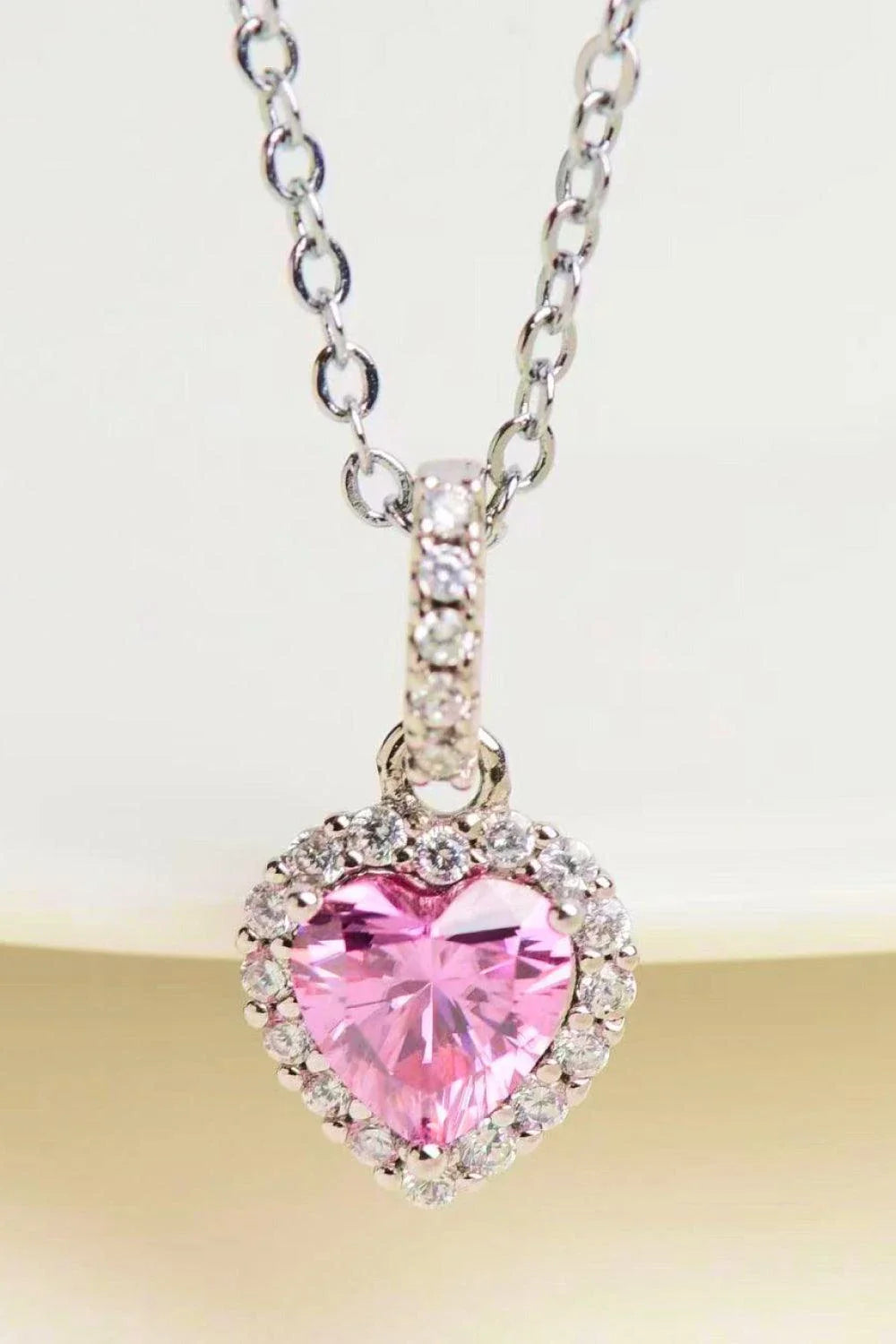 Stunning 1 carat moissanite heart pendant necklace in 925 sterling silver and platinum-plating
