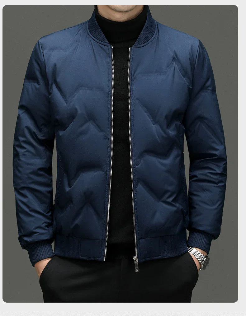 A cosy 90% duck down winter jacket for men, available in a variety of colours and sizes