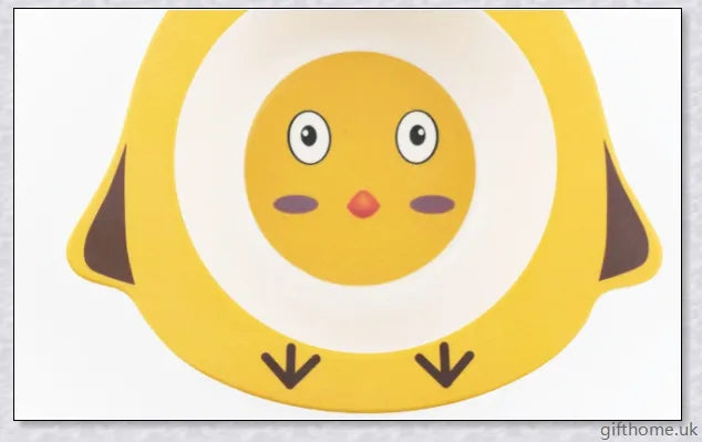 Vibrant animal-themed bamboo fibre children's plate with rounded edges and stable base for a safe and engaging mealtime experience