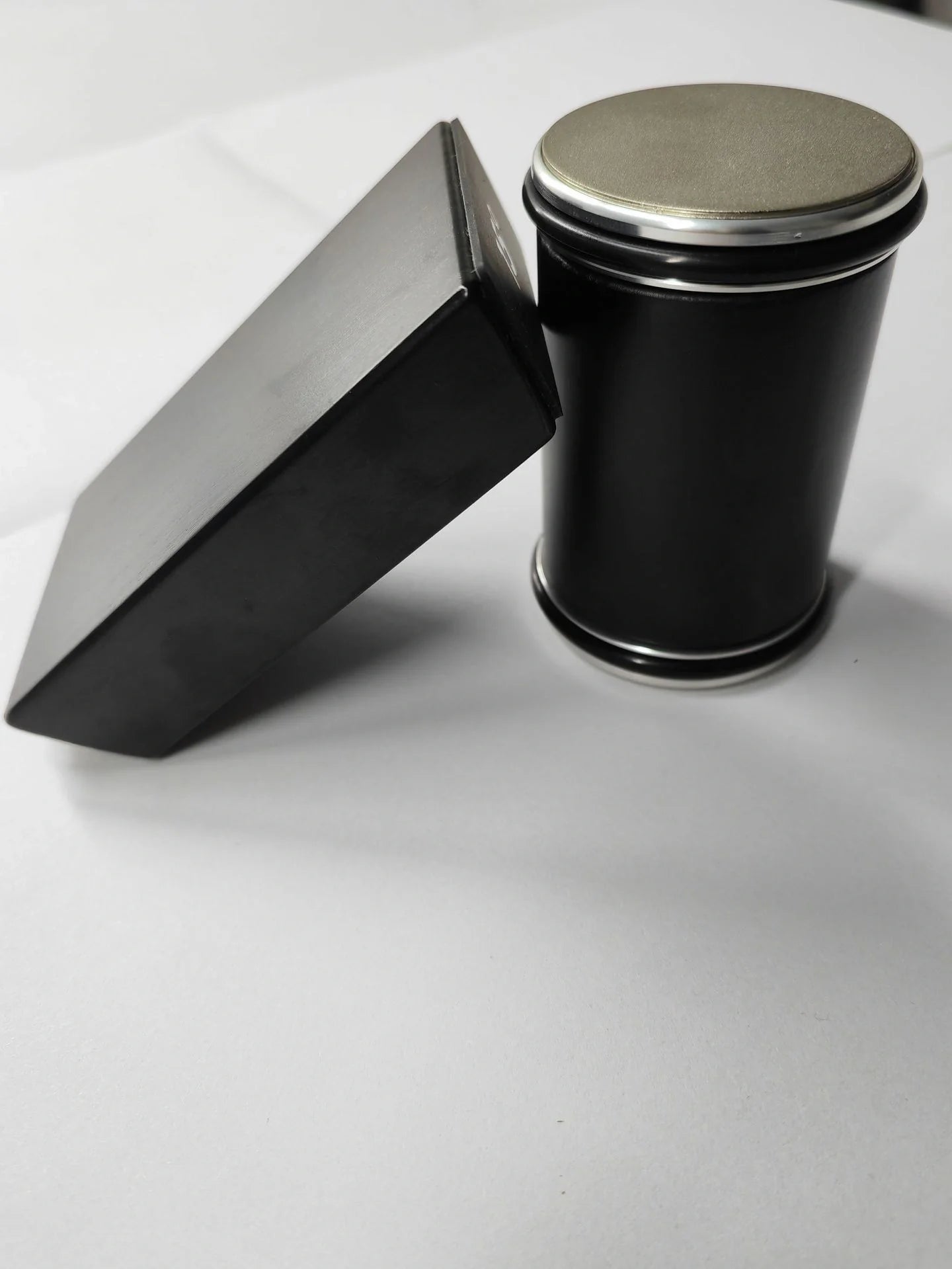 Adjustable angle tungsten steel knife sharpener with retro-inspired design
