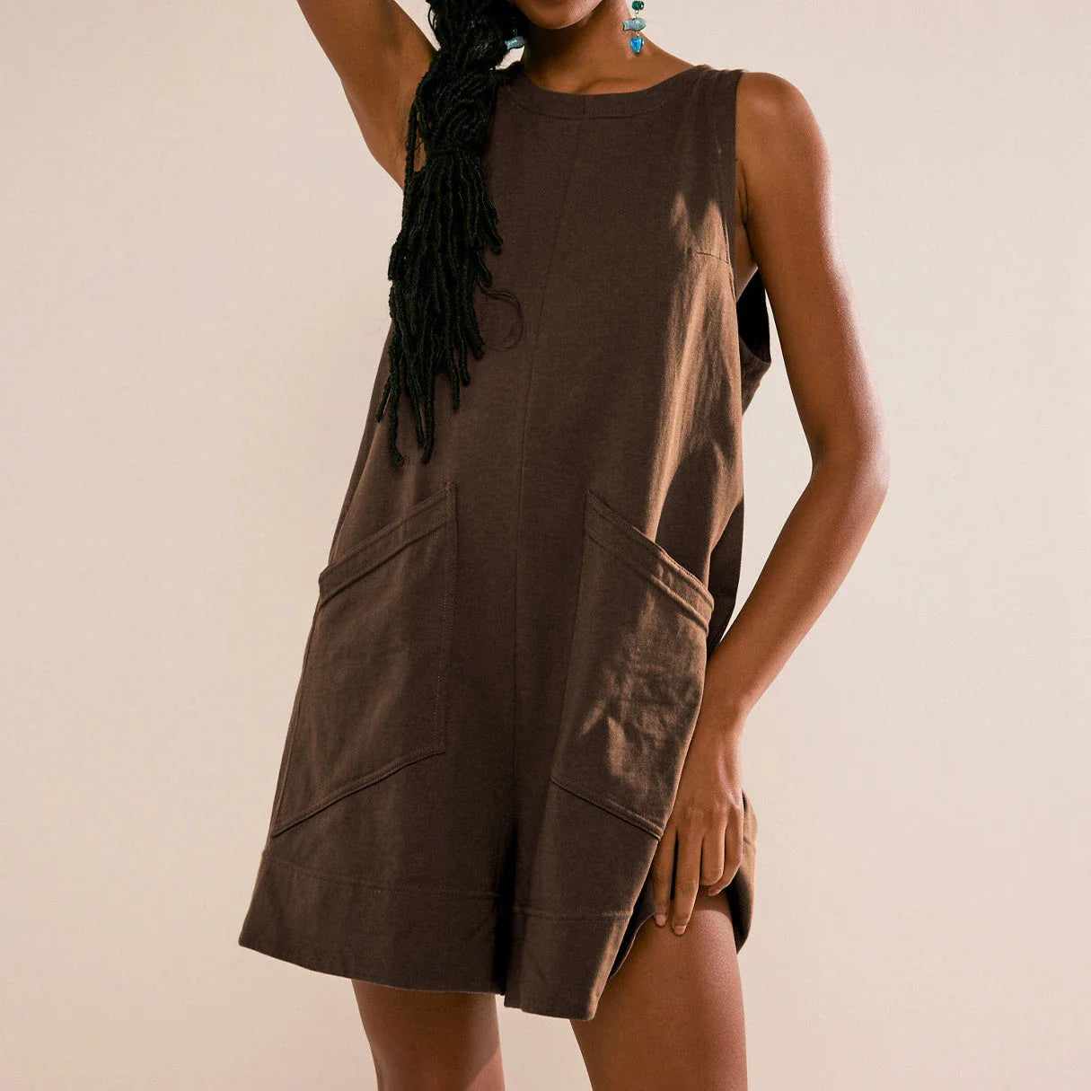 Stylish and comfortable cargo jumpsuit with pockets in various colors, including coffee, dark grey, army green, black, beige, and rose red.