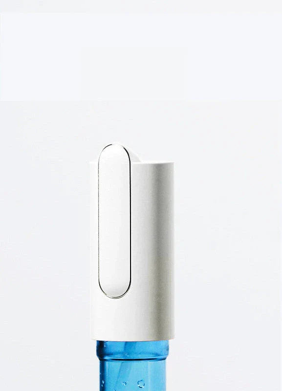 Portable folding USB water dispenser with automatic pump, compact and convenient for on-the-go hydration