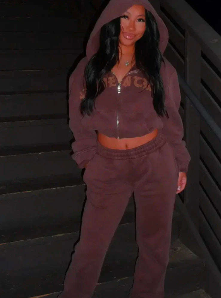 Retro Zip-Up Sports Suit with Cropped Sweatshirt and Drawstring Pants in Black, Green, Wine Red, and Pink