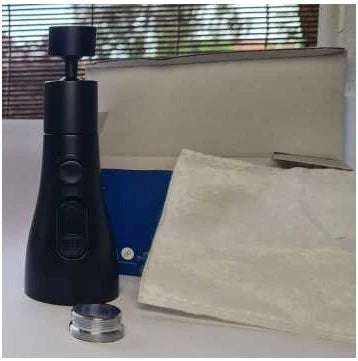 Universal pressurized faucet sprayer with 360-degree rotation and 3 cleaning modes for efficient kitchen cleaning