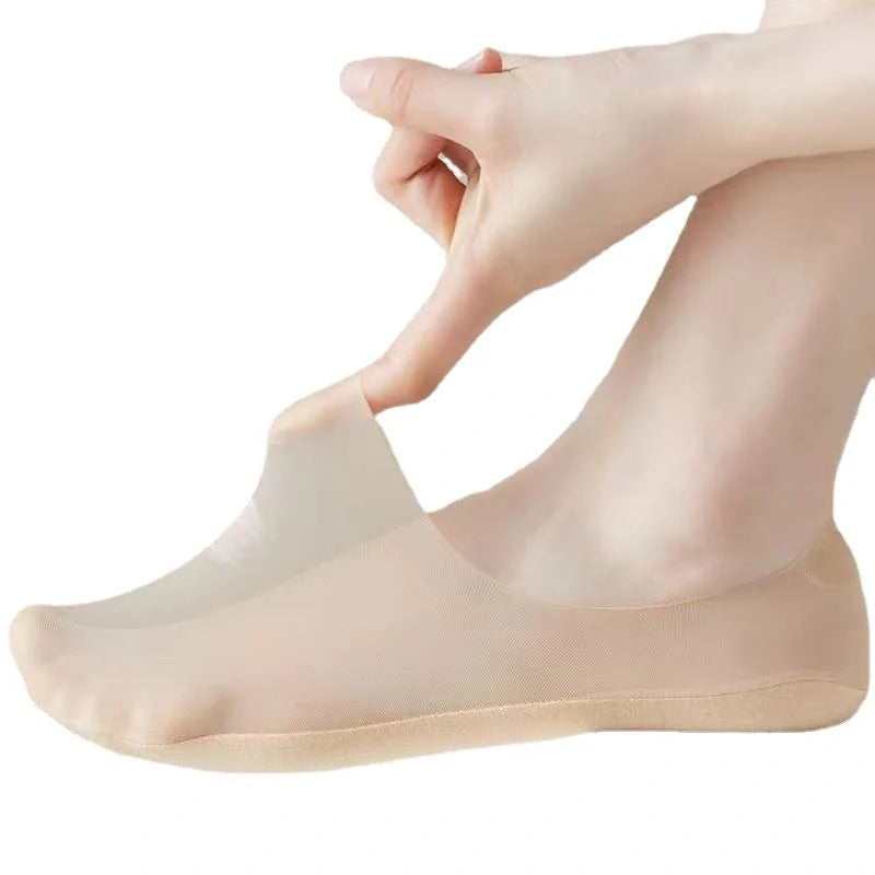 Premium cotton invisible summer socks in a variety of colours and packaging options