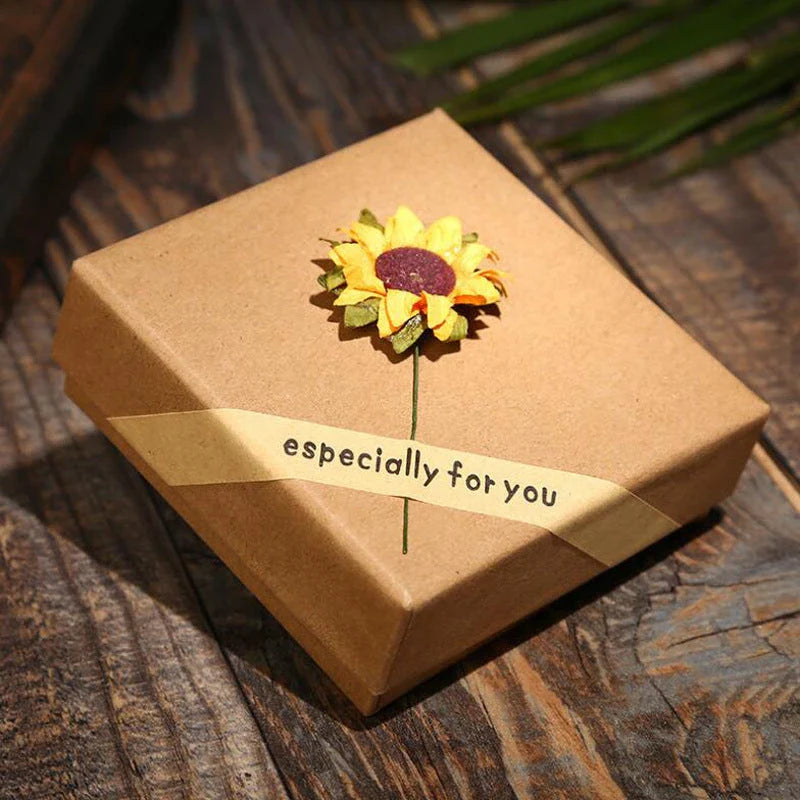 Radiant sunflower necklace with adjustable length and modern design