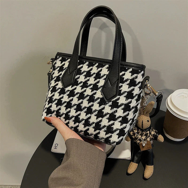 Stylish houndstooth shoulder bags in various colors, including black, coffee, and brown, with and without pendants, featuring a portable and versatile design for everyday use.